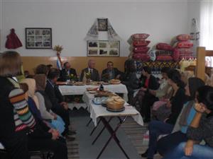 Ziua Mondială a Femeii din Mediul Rural  sarbatorita la Dezmir si oaspeti de seama in atelierul ASDR